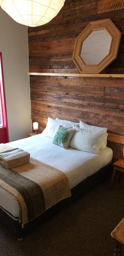 Treehouse Patagonia Pansiyon Puerto Natales Dış mekan fotoğraf